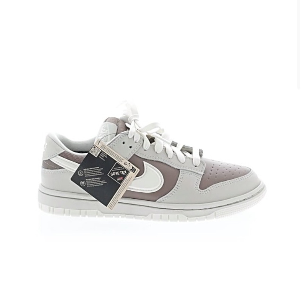 Nike Dunk Low GORE-TEX Light Bone Mink Brown Sail RARE Sneakers Shoes HQ2053-002